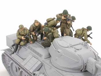 [ T32521 ] Tamiya 1/48 Russian Infantry &amp; Tank Crew set