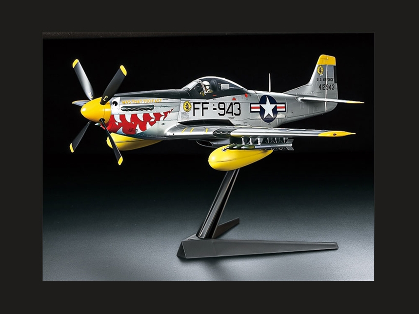 [ T60328 ] Tamiya f-51d Mustang Korean war 1/32 