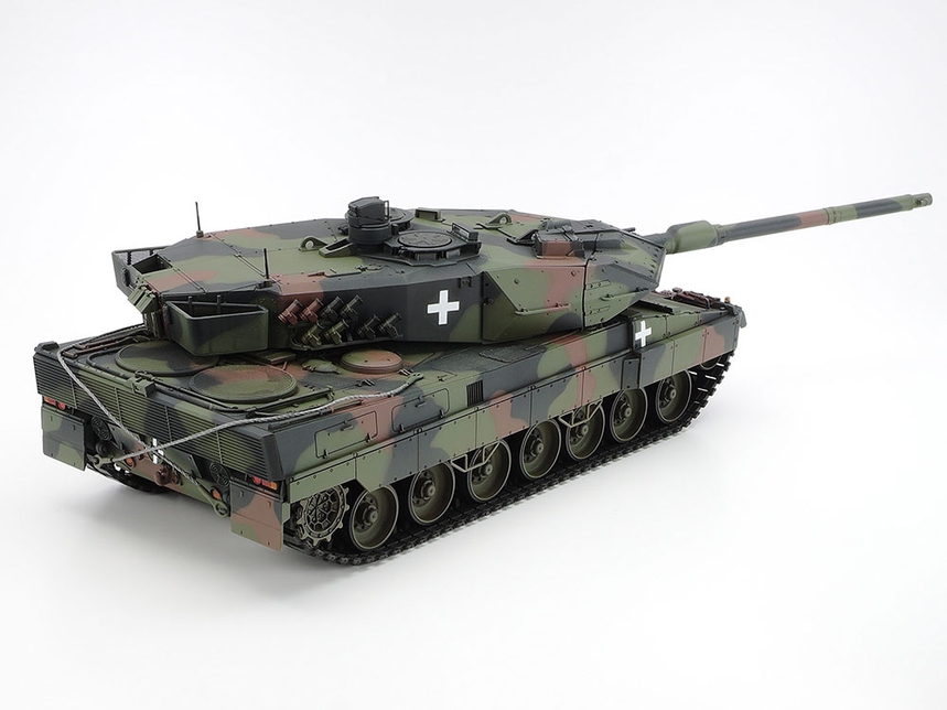 [ T25207 ] Tamiya Leopard 2 A6 Tank 1/35