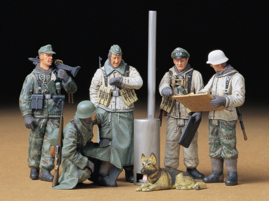 [ T35212 ] Tamiya German Soldiers Field Briefing 1/35