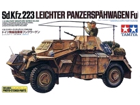 [ T35268 ] Tamiya Sd.Kfz.223 leichter Panzerspähwagen w/Photo Etched Part 1/35