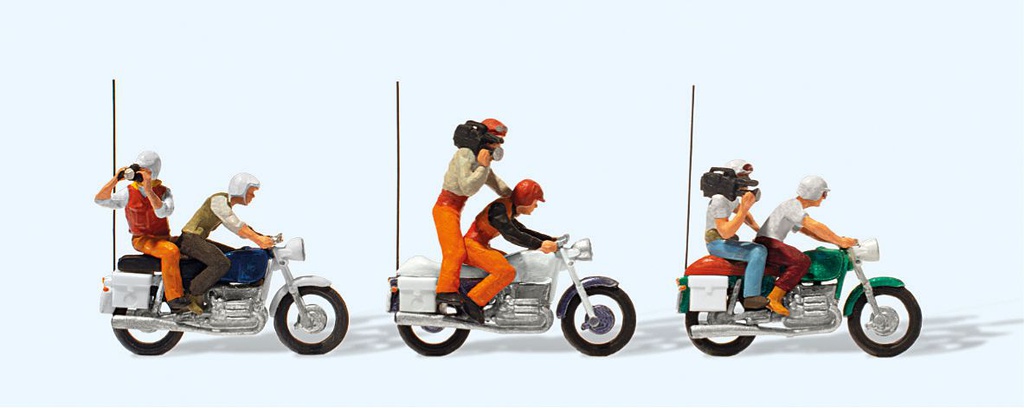 [ PRE25102 ] Preiser motorcyclists TV and press  1/87 HO