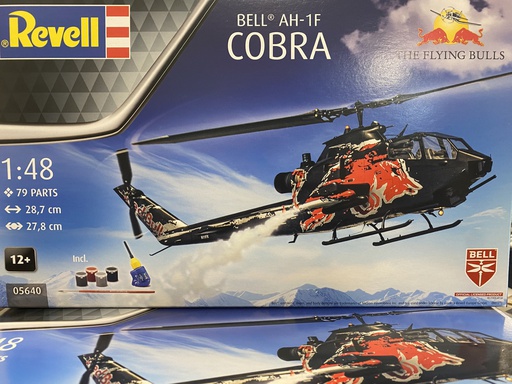 [ RE05640 ] Revell Cadeauset Flying Bulls AH-1F Cobra 1/48